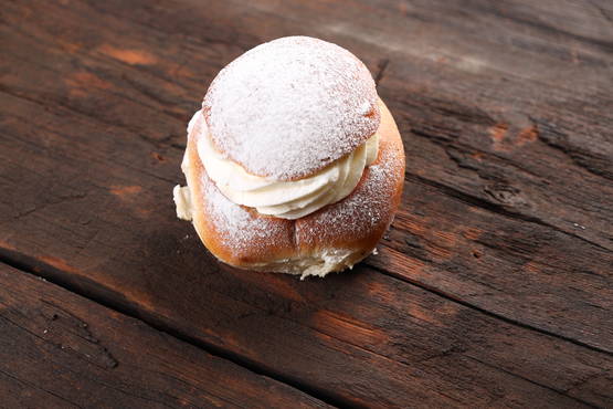 Laskiaispulla manteli, 2-pack - Pullat - 1261 - 1