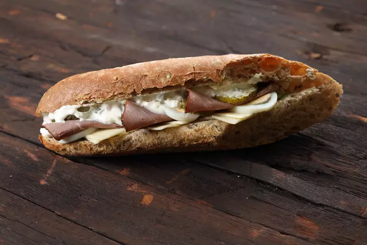 Täytetty patonki, paahtopaisti - Täytetyt patongit - 6412 - 1