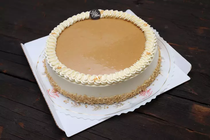 Kinuskikakku 25 heng - Täytekakut - 0423 - 1