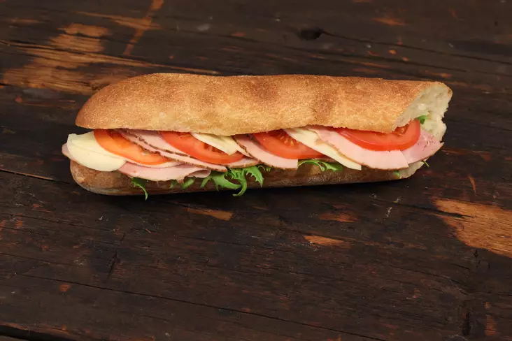 Täytetty patonki, kinkku-juusto - Täytetyt patongit - 6403 - 2