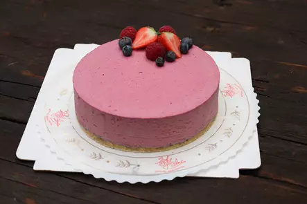 Mustaherukka-juustokakku 10 heng - Täytekakut - 4514 - 1